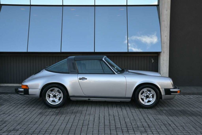 Porsche 911 Carrera 3,0