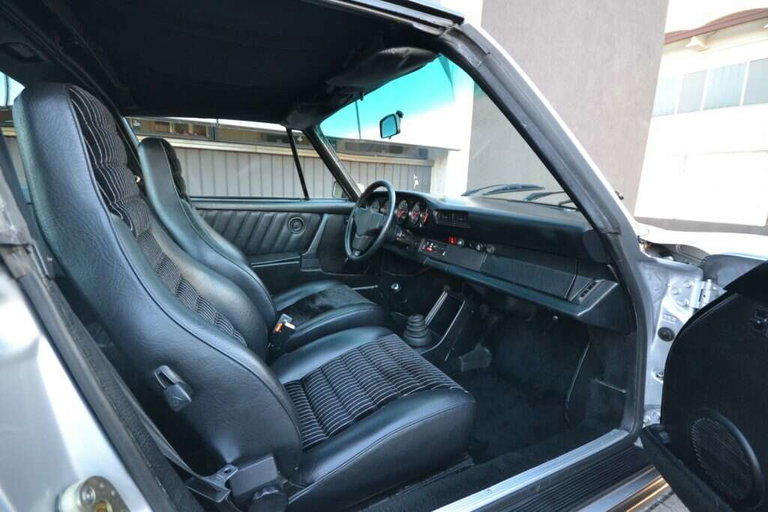 Porsche 911 Carrera 3,0