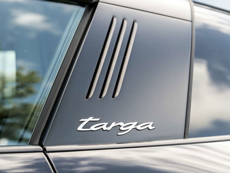 Porsche 992 Targa 4S