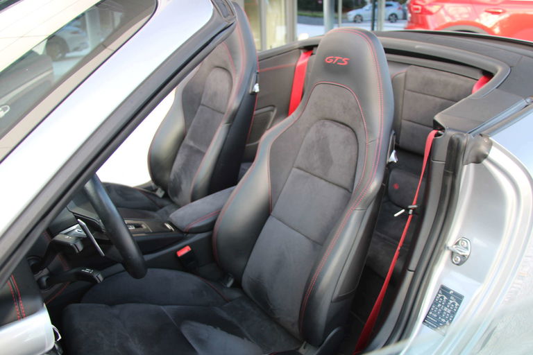 Porsche 991.2 Carrera 4 GTS