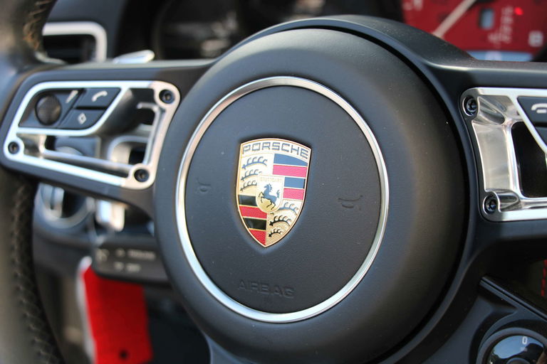 Porsche 991.2 Carrera 4 GTS