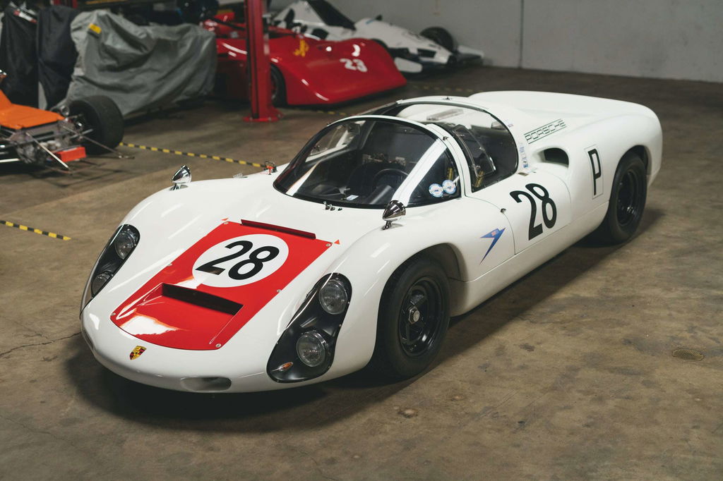 Porsche 910