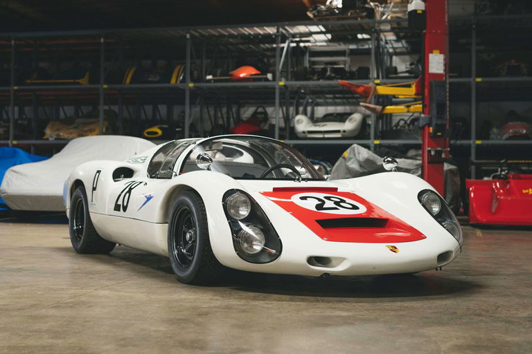 Porsche 910