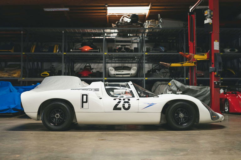 Porsche 910
