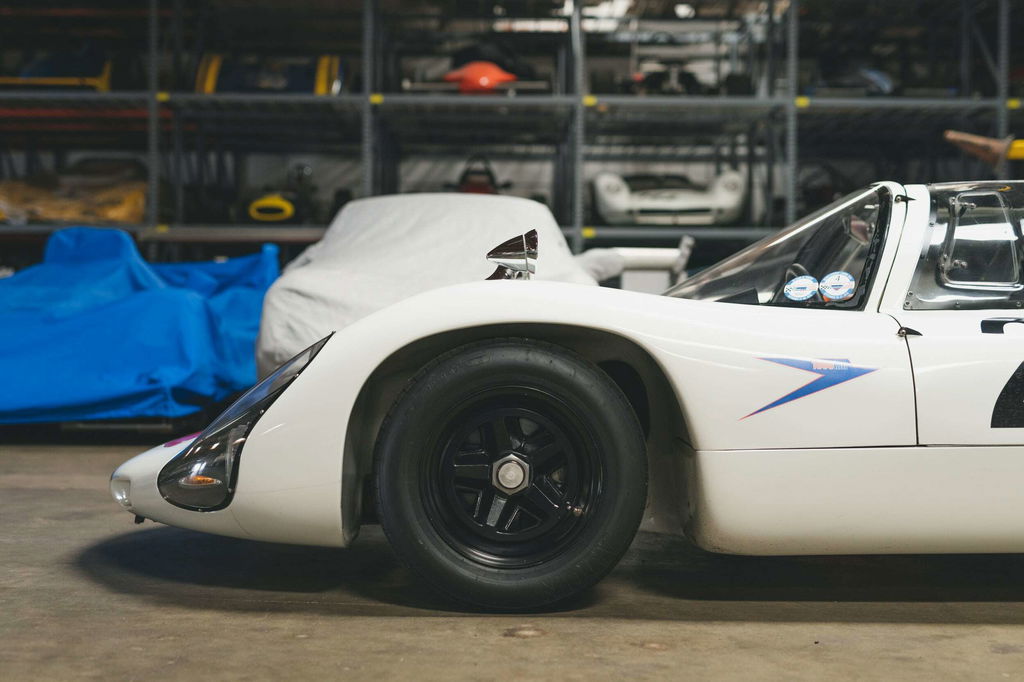 Porsche 910