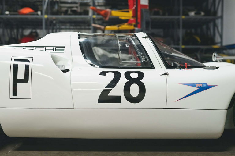 Porsche 910