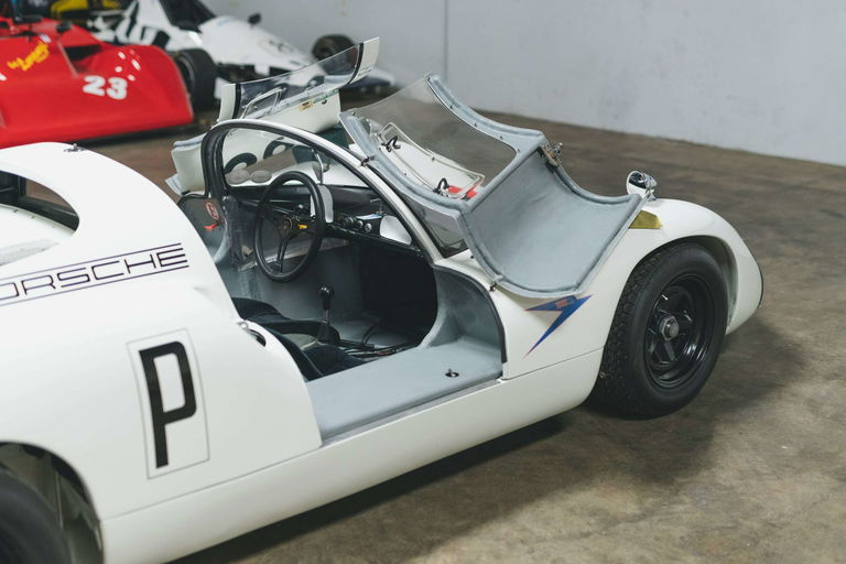 Porsche 910