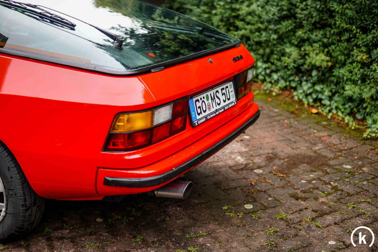 Porsche 924
