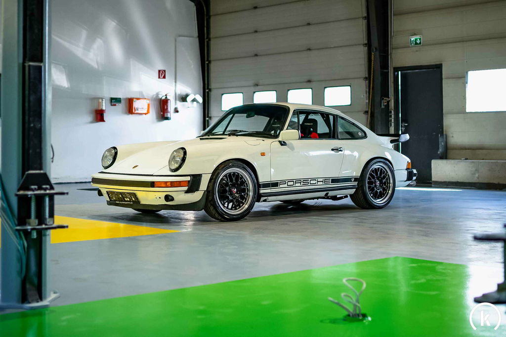 Porsche 911 Backdate