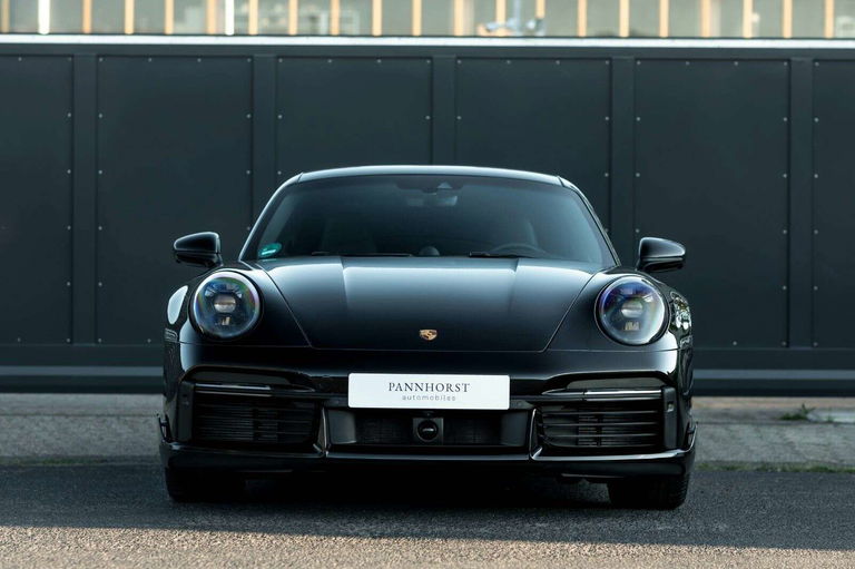 Porsche 992 Turbo