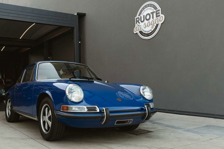 Porsche 911 E