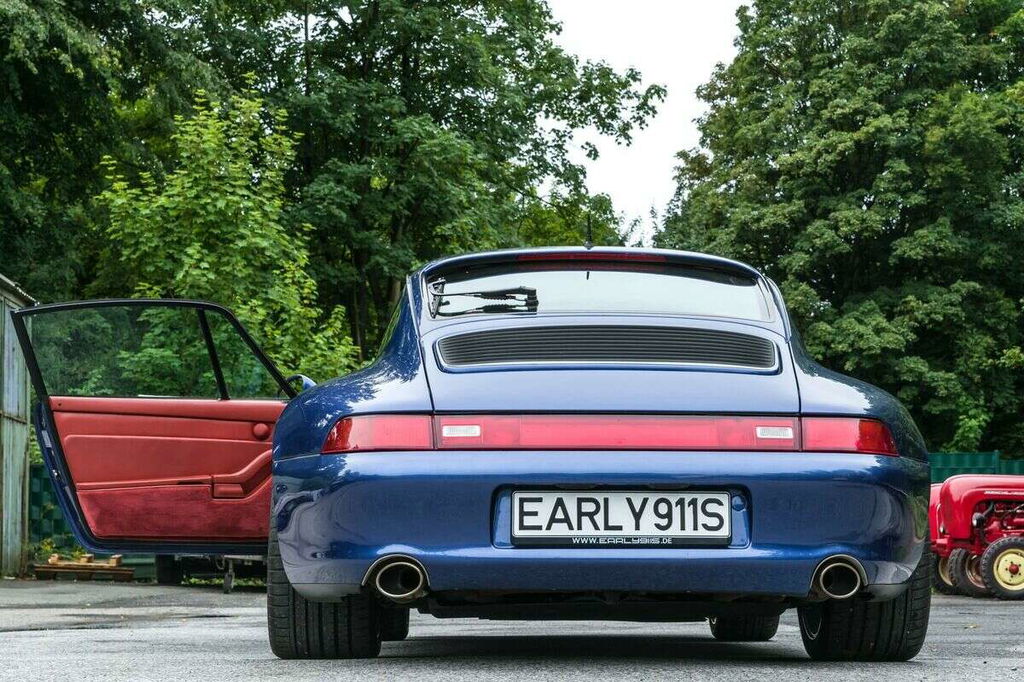 Porsche 993 Carrera 4S