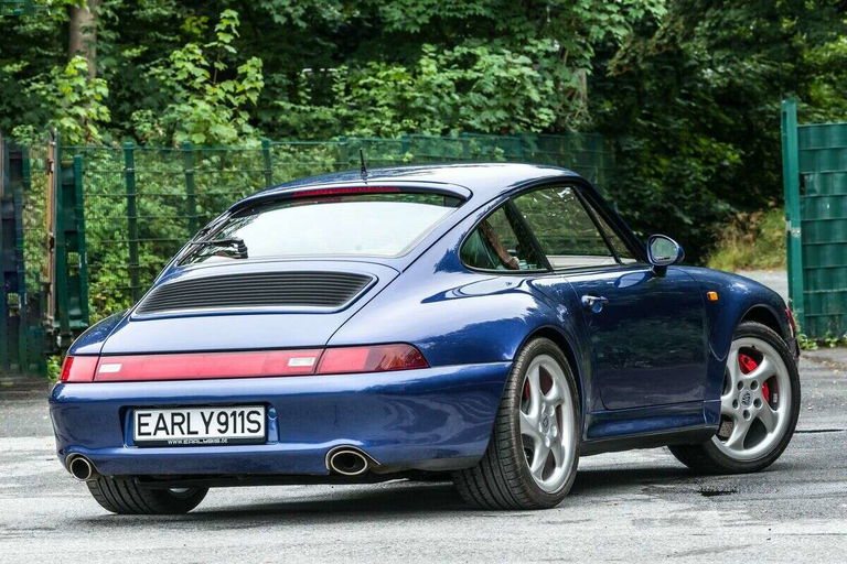 Porsche 993 Carrera 4S