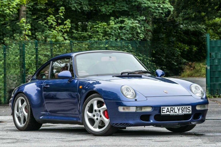 Porsche 993 Carrera 4S