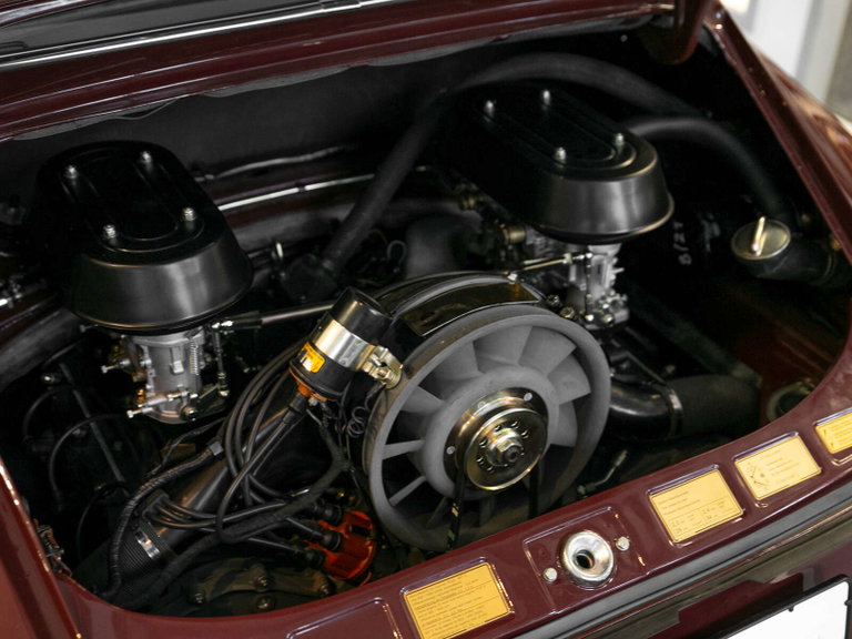 Porsche 911 T