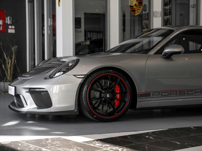 Porsche 991 GT3 Touring