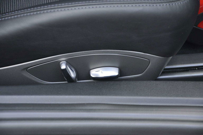 Porsche 991 GT3 Touring