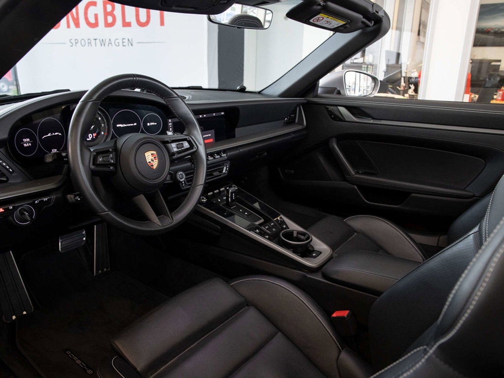 Porsche 992 Carrera S