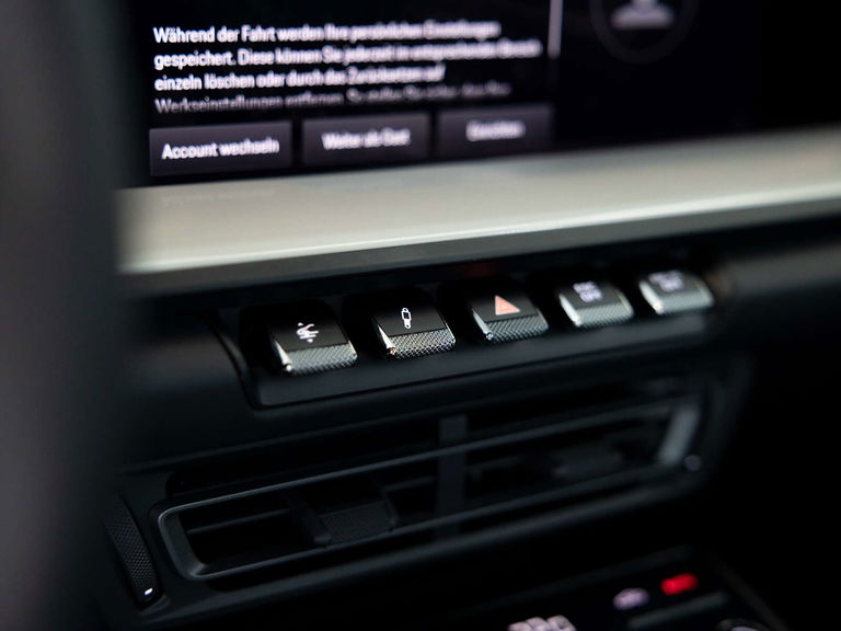 Porsche 992 GT3 Touring