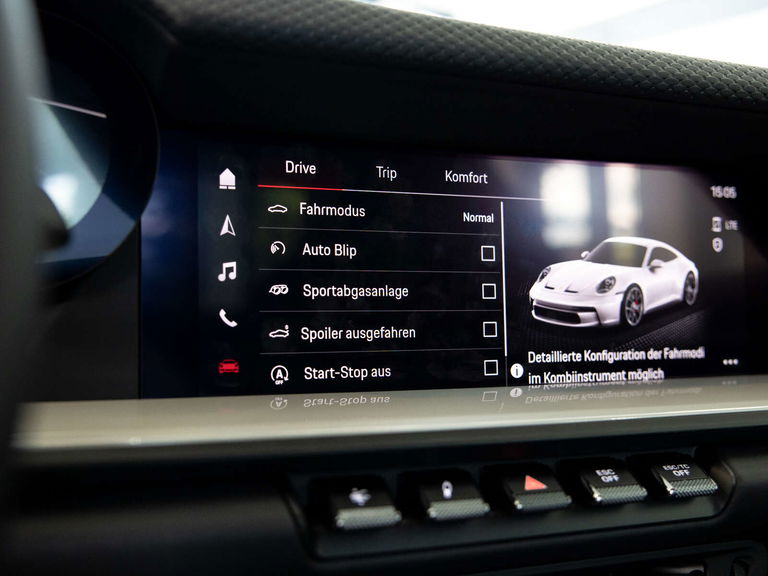 Porsche 992 GT3 Touring