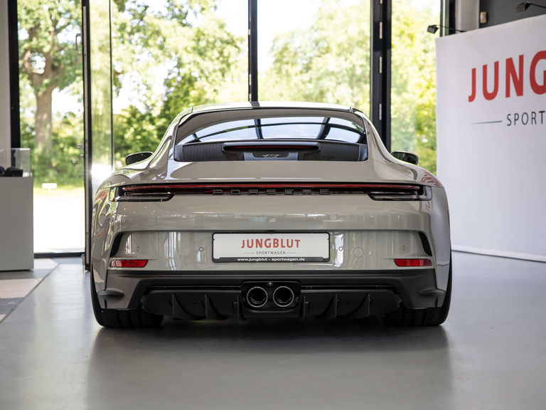 Porsche 992 GT3 Touring