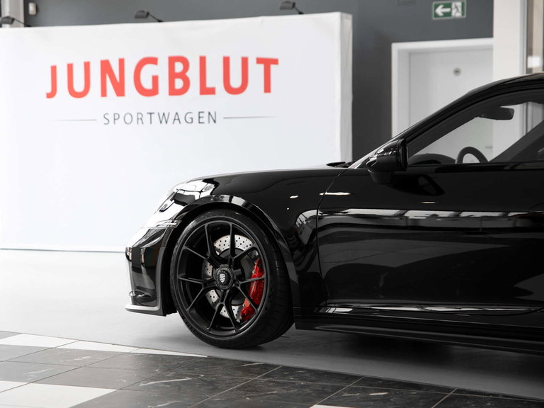 Porsche 992 GT3 Touring