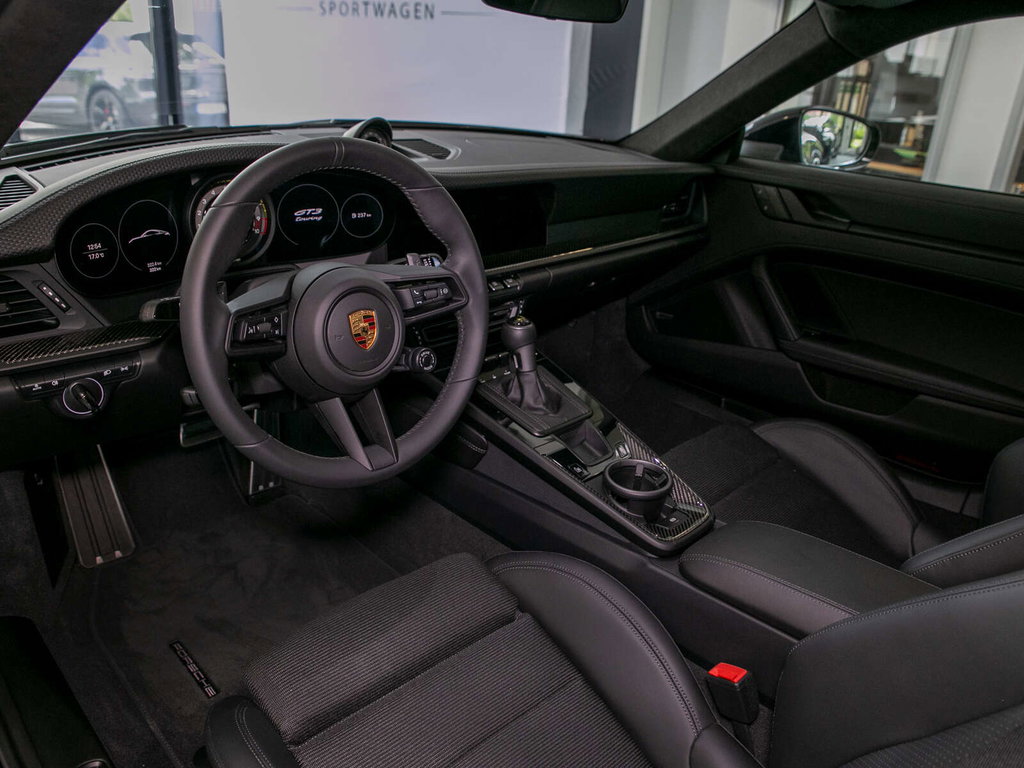 Porsche 992 GT3 Touring