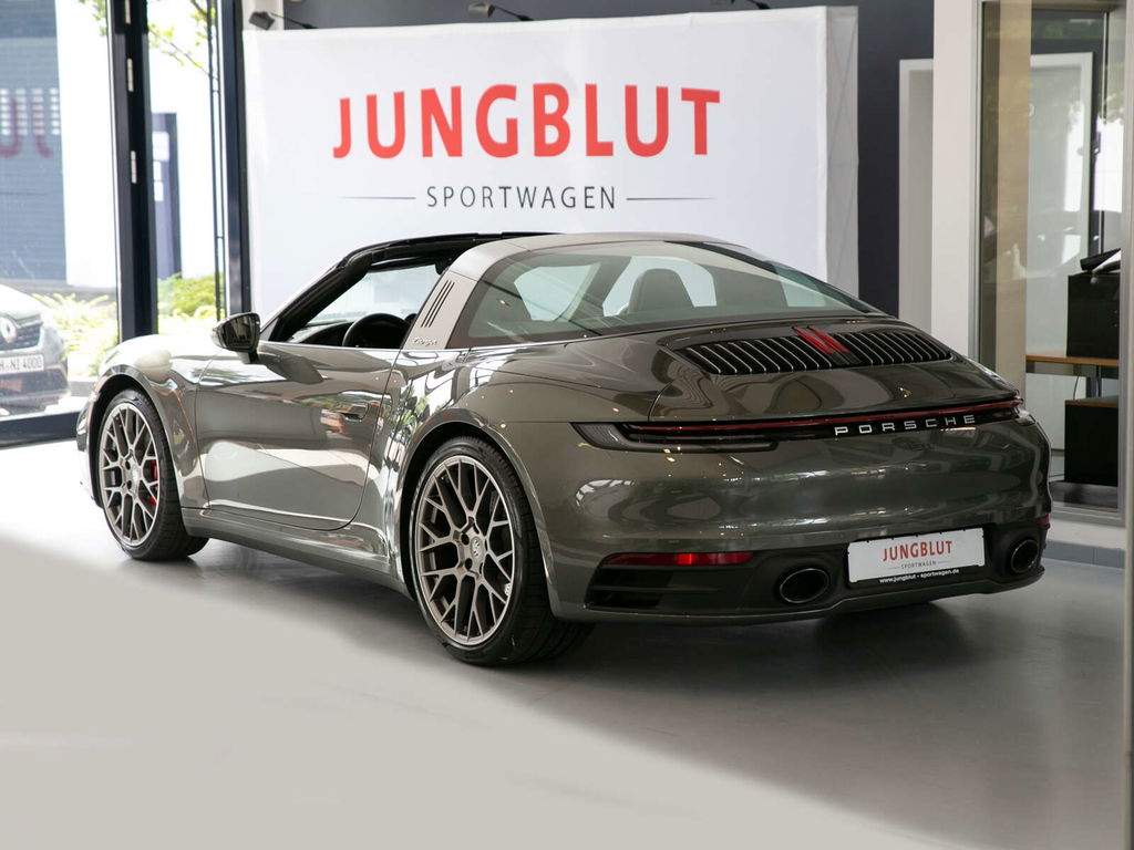 Porsche 992 Targa 4S