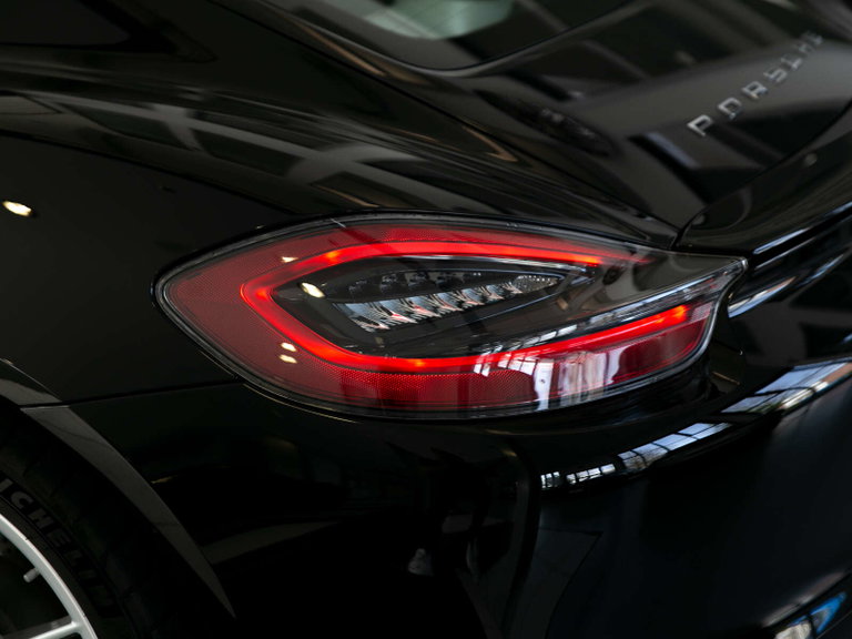 Porsche 981 Cayman S