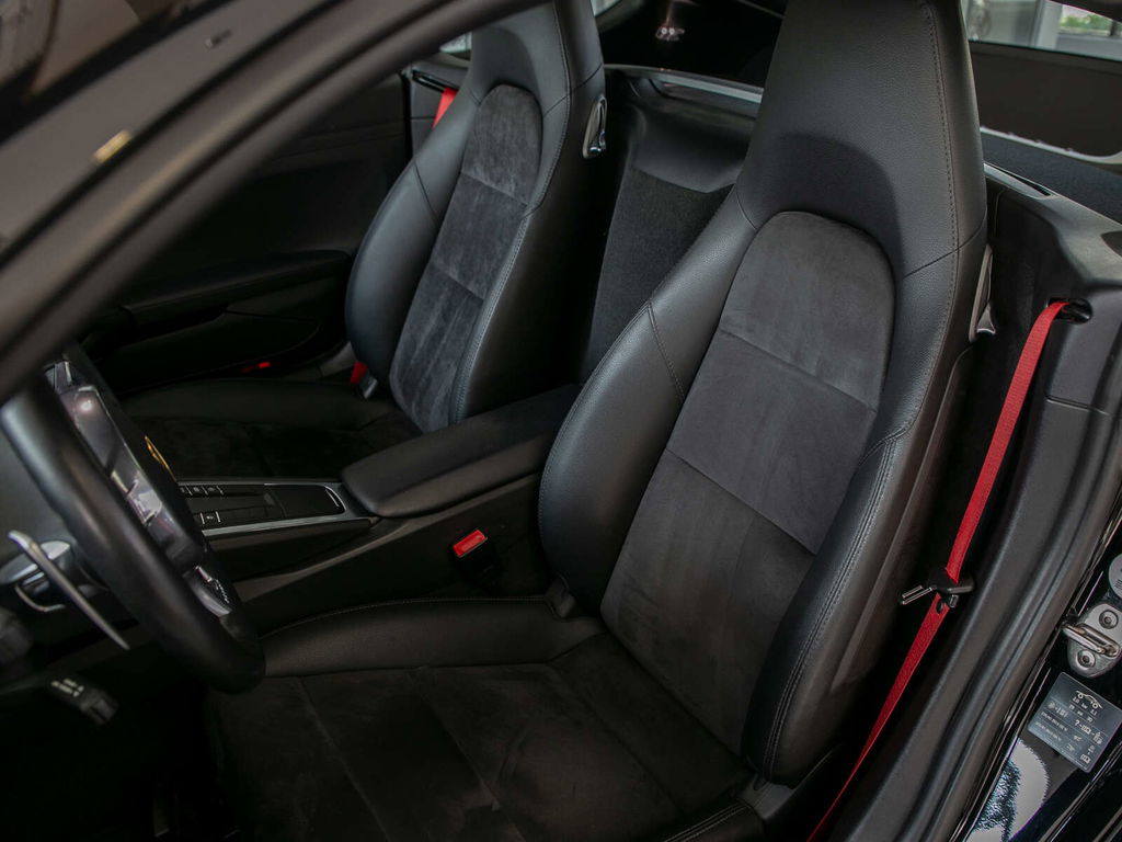 Porsche 981 Cayman S