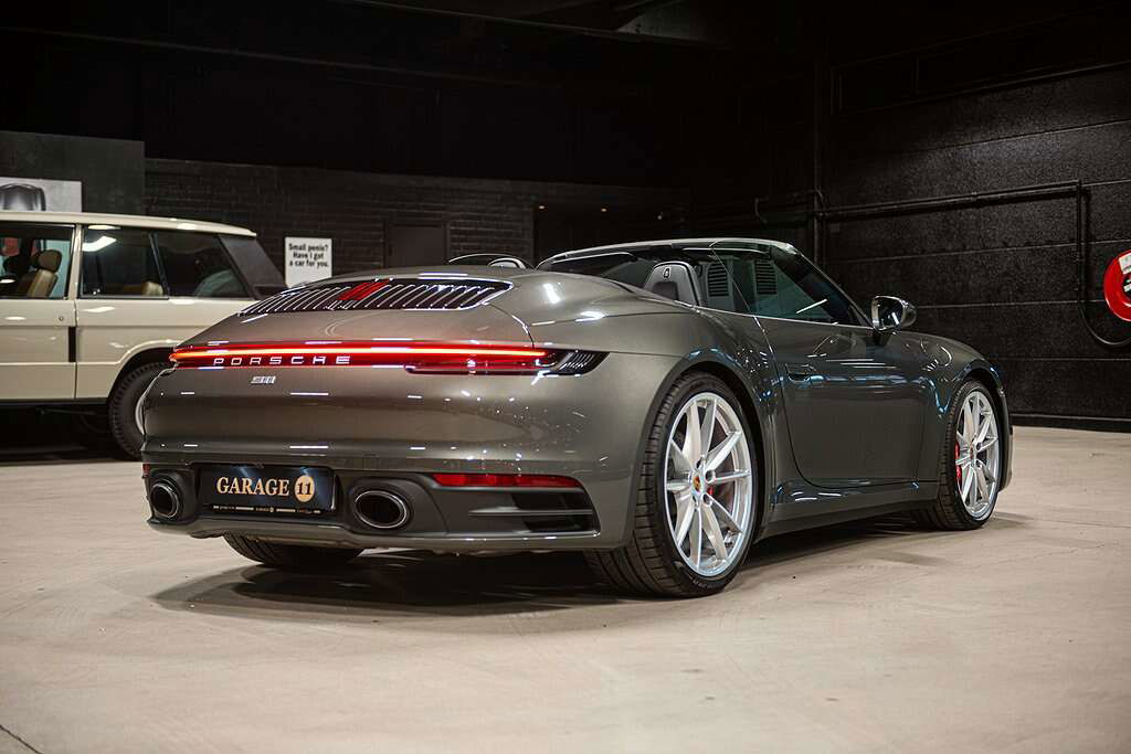 Porsche 992 Carrera S