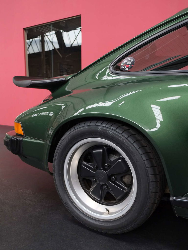 Porsche 911 Carrera 3.2