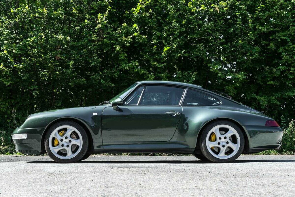 Porsche 993 Carrera 4S