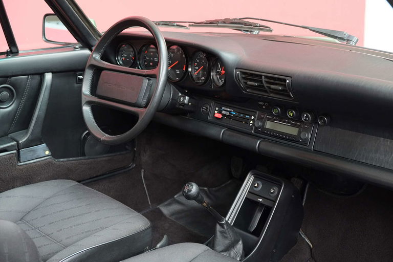 Porsche 911 Carrera 3.2