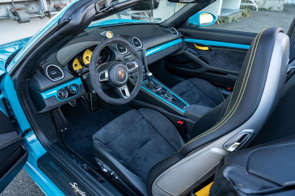 Porsche 718 Spyder