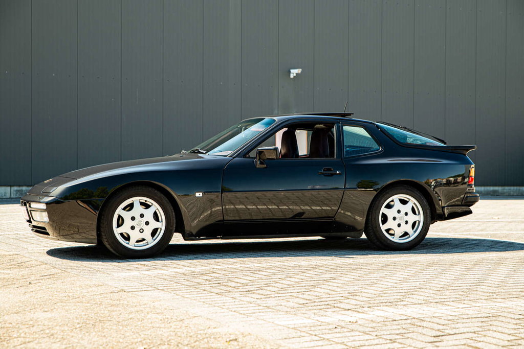 Porsche 944 S2 Coupé