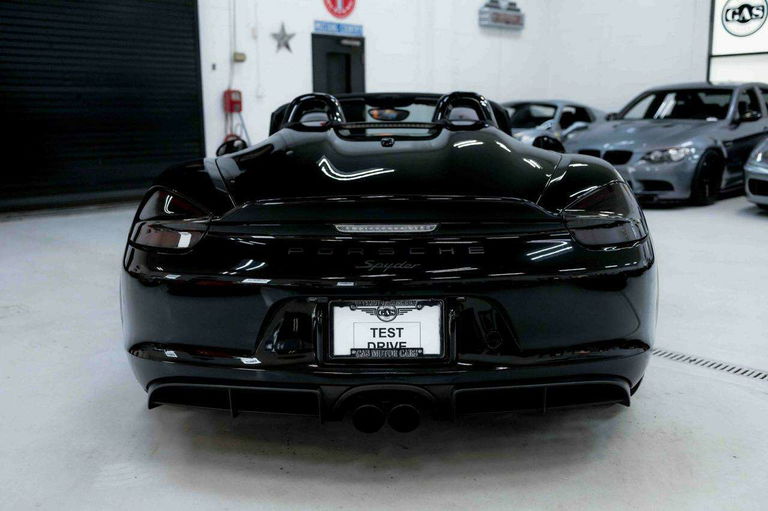 Porsche 981 Boxster Spyder