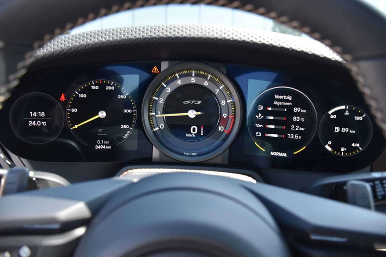 Porsche 992 GT3 Touring