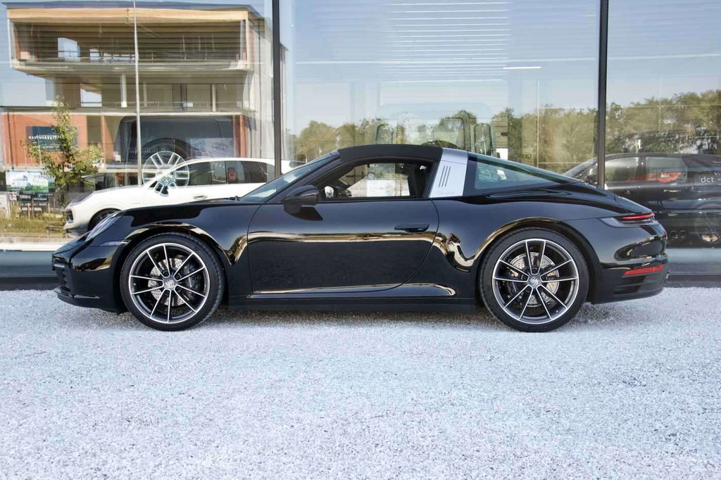 Porsche 992 Targa 4