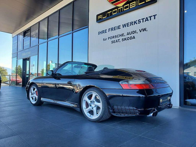 Porsche 996 Carrera 4S