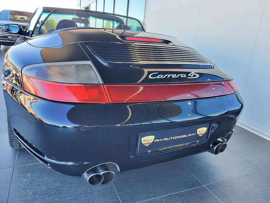 Porsche 996 Carrera 4S