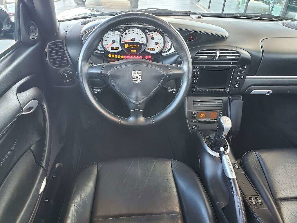 Porsche 996 Carrera 4S