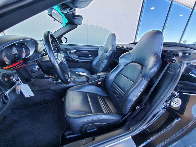 Porsche 996 Carrera 4S