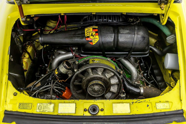 Porsche 911 Carrera (US)