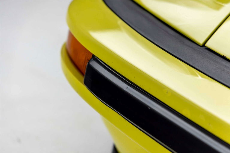 Porsche 911 Carrera (US)