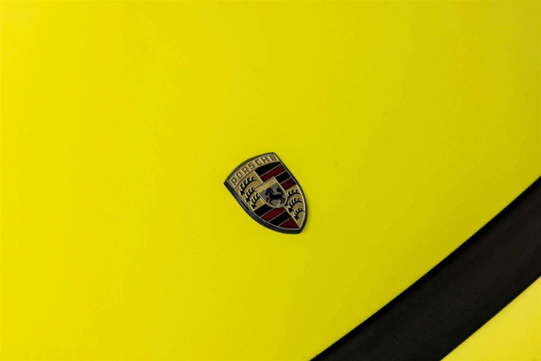 Porsche 911 Carrera (US)