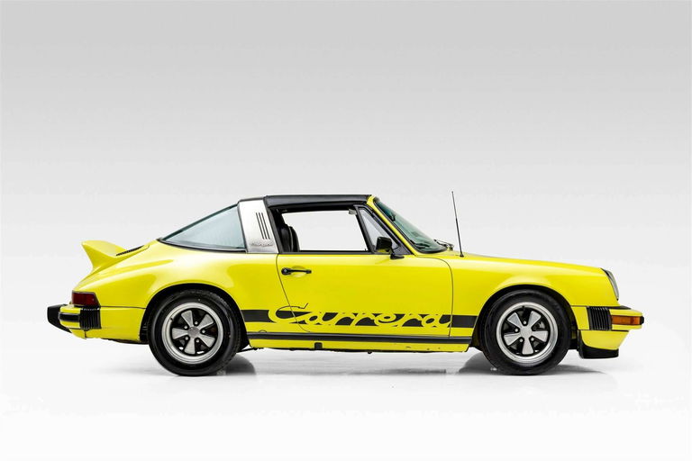 Porsche 911 Carrera (US)