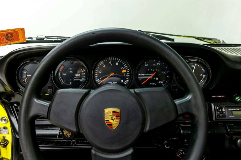 Porsche 911 Carrera (US)