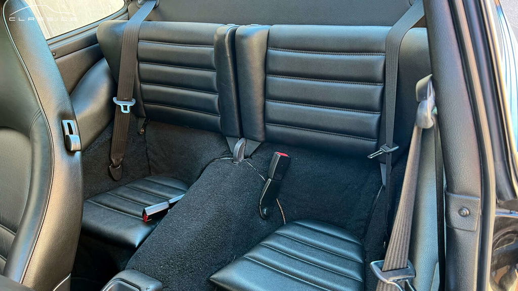 Porsche 964 Carrera 4