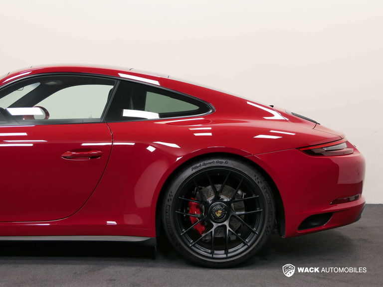 Porsche 991.2 Carrera 4 GTS